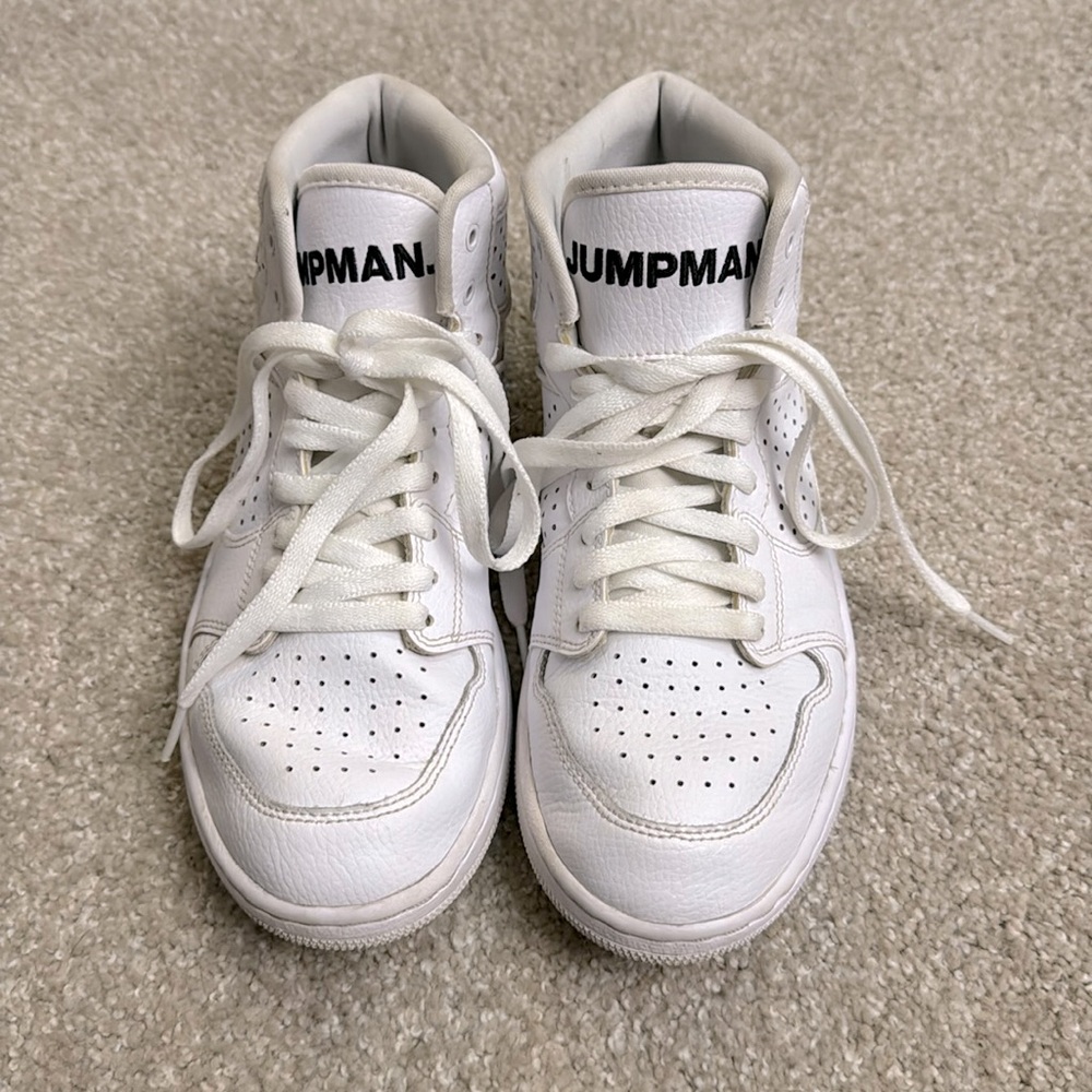 Nike mens size 7 Air Jordan Access Basketball